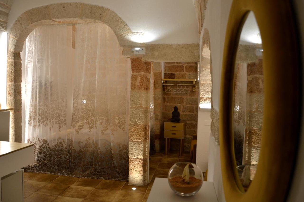 Gold White Exclusive House Hotel โปลีญาโนอามาเร ภายนอก รูปภาพ