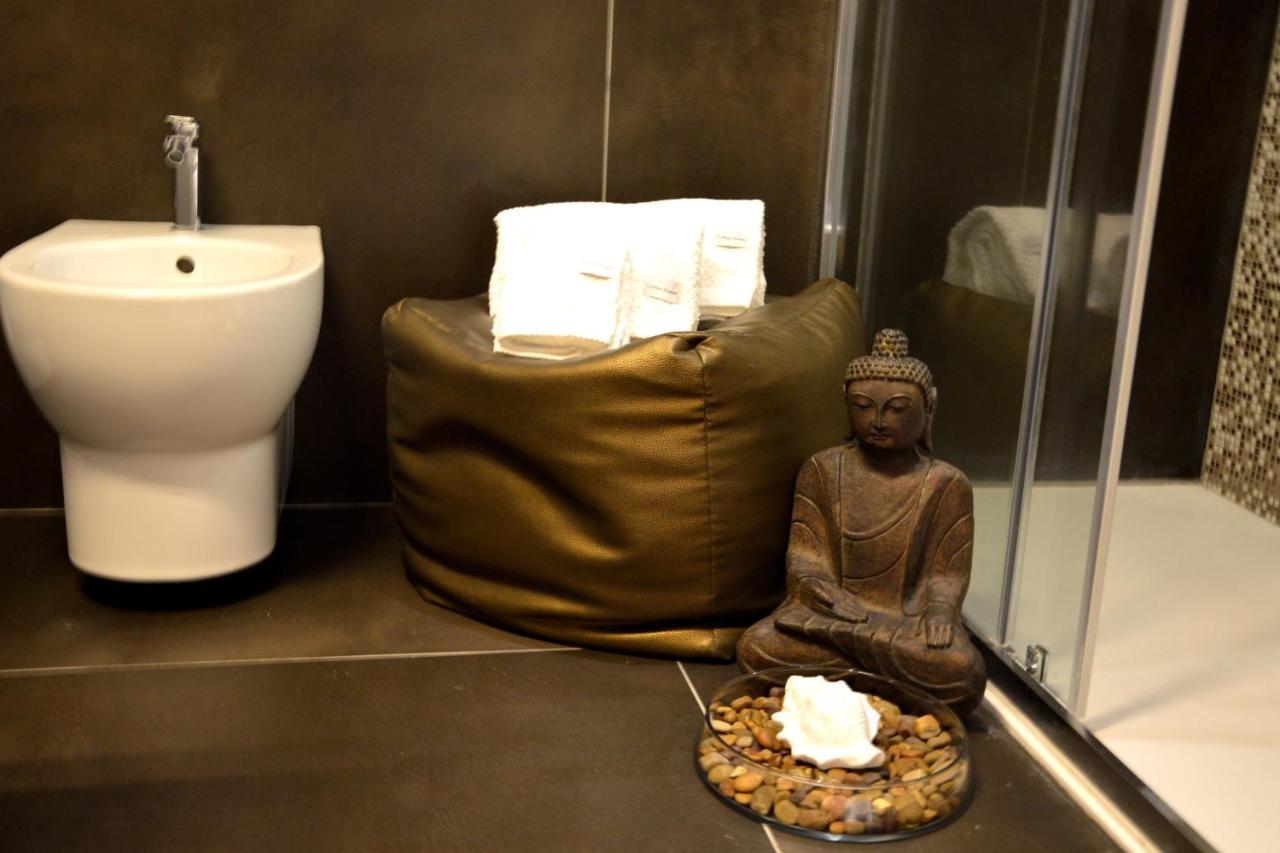 Gold White Exclusive House Hotel โปลีญาโนอามาเร ภายนอก รูปภาพ